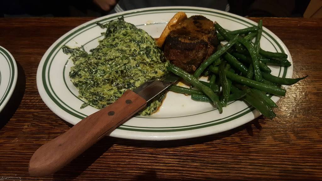 Izzys San Carlos | restaurant | 525 Skyway Rd, San Carlos, CA 94070, USA | 6506542822 OR +1 650-654-2822