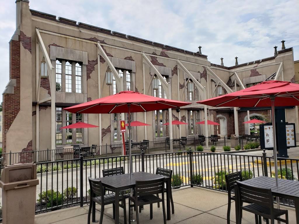 Chick-fil-A | restaurant | 1980 Union Ave, Memphis, TN 38104, USA | 9012720511 OR +1 901-272-0511