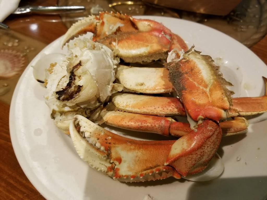 Captain Georges Seafood Restaurant | restaurant | 1401 29th Ave N, Myrtle Beach, SC 29577, USA | 8439162278 OR +1 843-916-2278