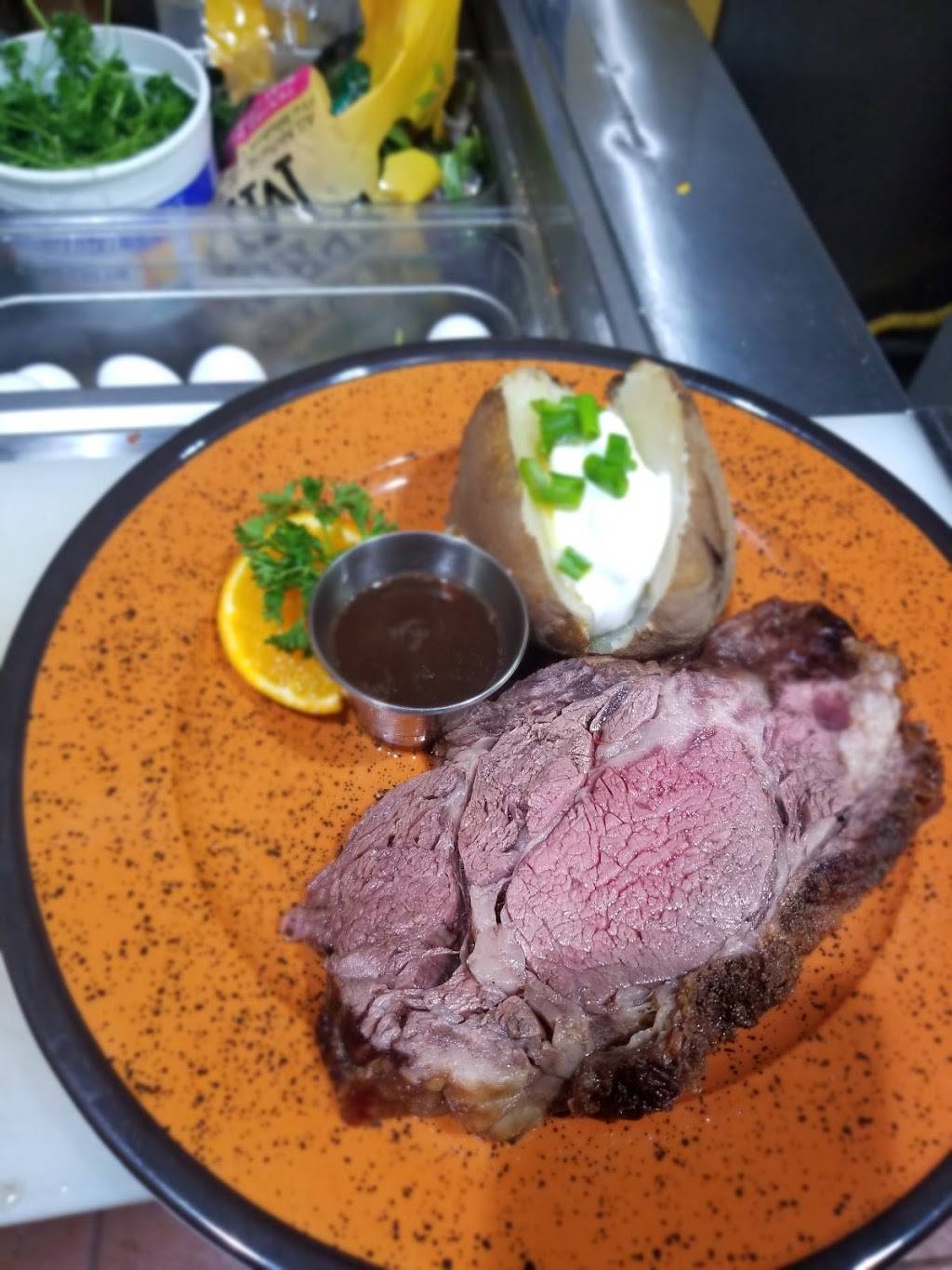 Malcolms Steakhouse | restaurant | 12746 Pearblossom Hwy, Pearblossom, CA 93553, USA | 6614857458 OR +1 661-485-7458