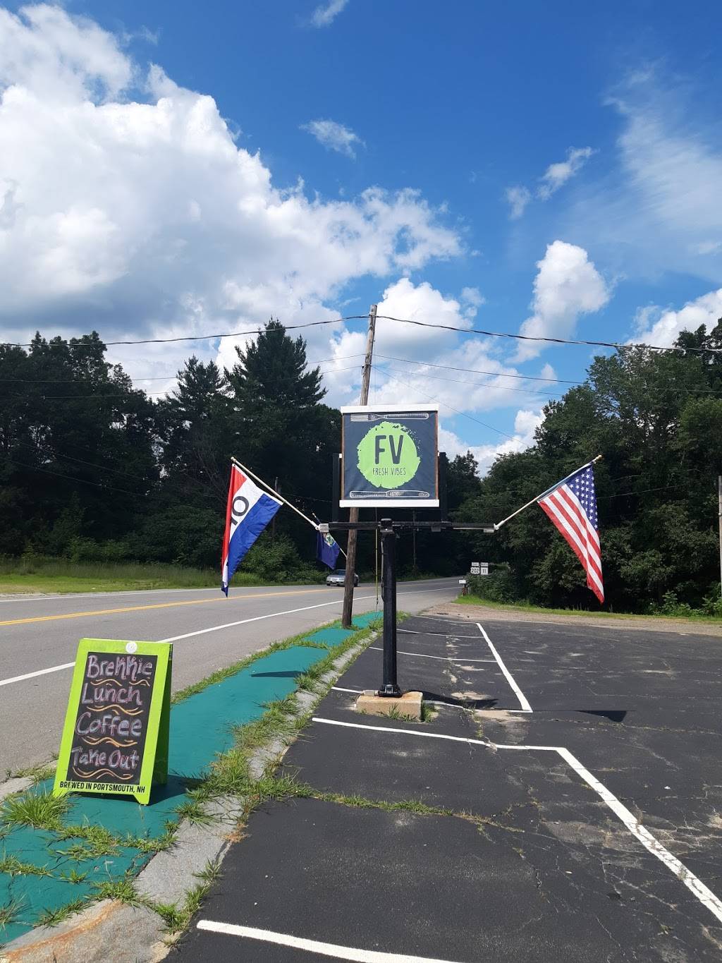 Fresh Vibes | restaurant | 1716 Carl Broggi Hwy, Lebanon, ME 04027, USA | 2074576020 OR +1 207-457-6020