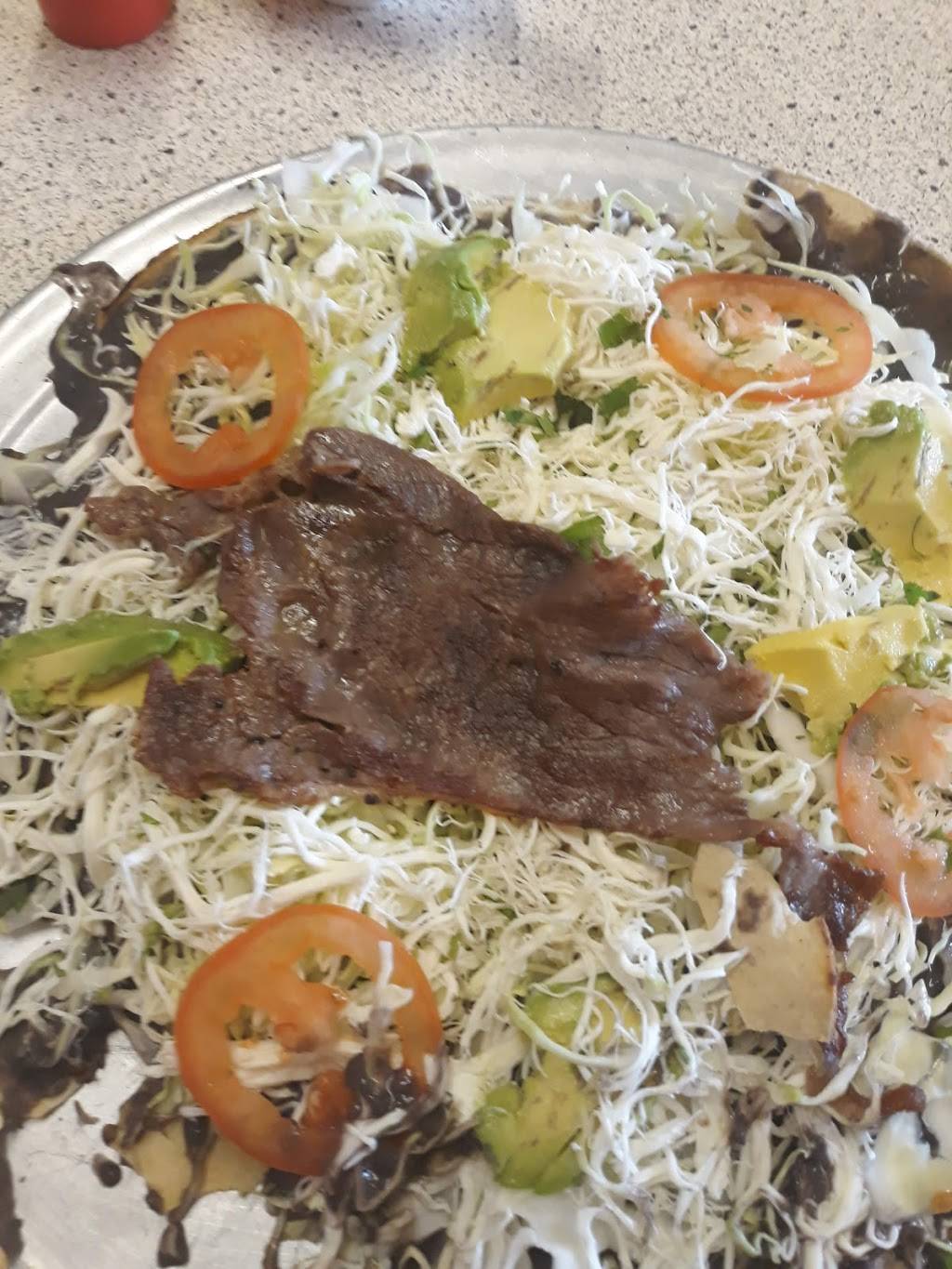 8 regiones comida oaxaqueña | restaurant | 633 W Hueneme Rd, Oxnard, CA 93033, USA | 8054884221 OR +1 805-488-4221