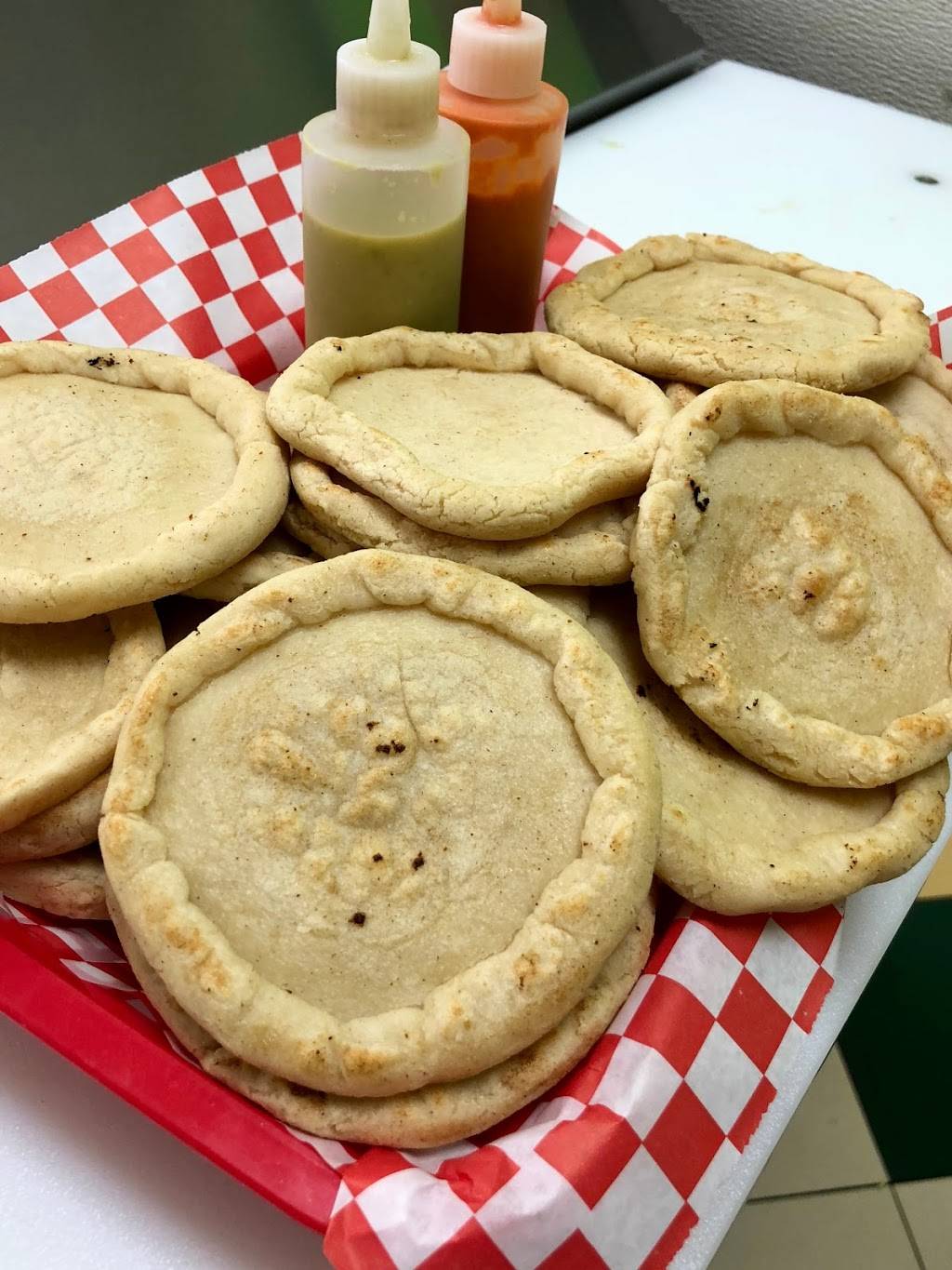 Triple T tacos tortas tostadas | restaurant | 754 Northwest Loop 410 Ste 107, San Antonio, TX 78216, USA | 2102908383 OR +1 210-290-8383