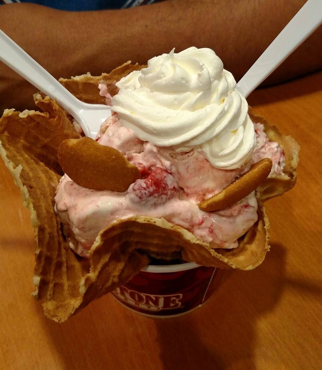 Cold Stone Creamery | bakery | 11088 US Hwy 15 501 N, Aberdeen, NC 28315, USA | 9106929440 OR +1 910-692-9440