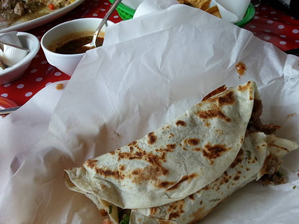 El Lugarcito Restaurant | restaurant | 128 Broadway St, King City, CA 93930, USA | 8313854521 OR +1 831-385-4521