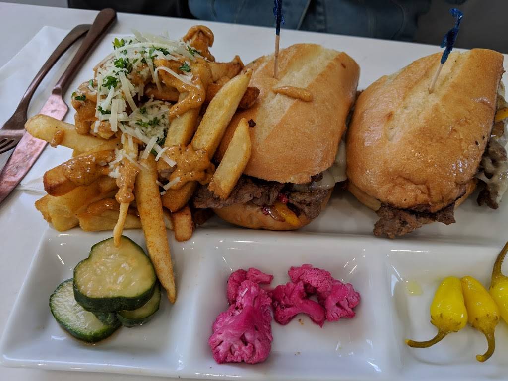 Bites and Bashes | restaurant | 25600 Narbonne Ave, Lomita, CA 90717, USA | 3105301030 OR +1 310-530-1030