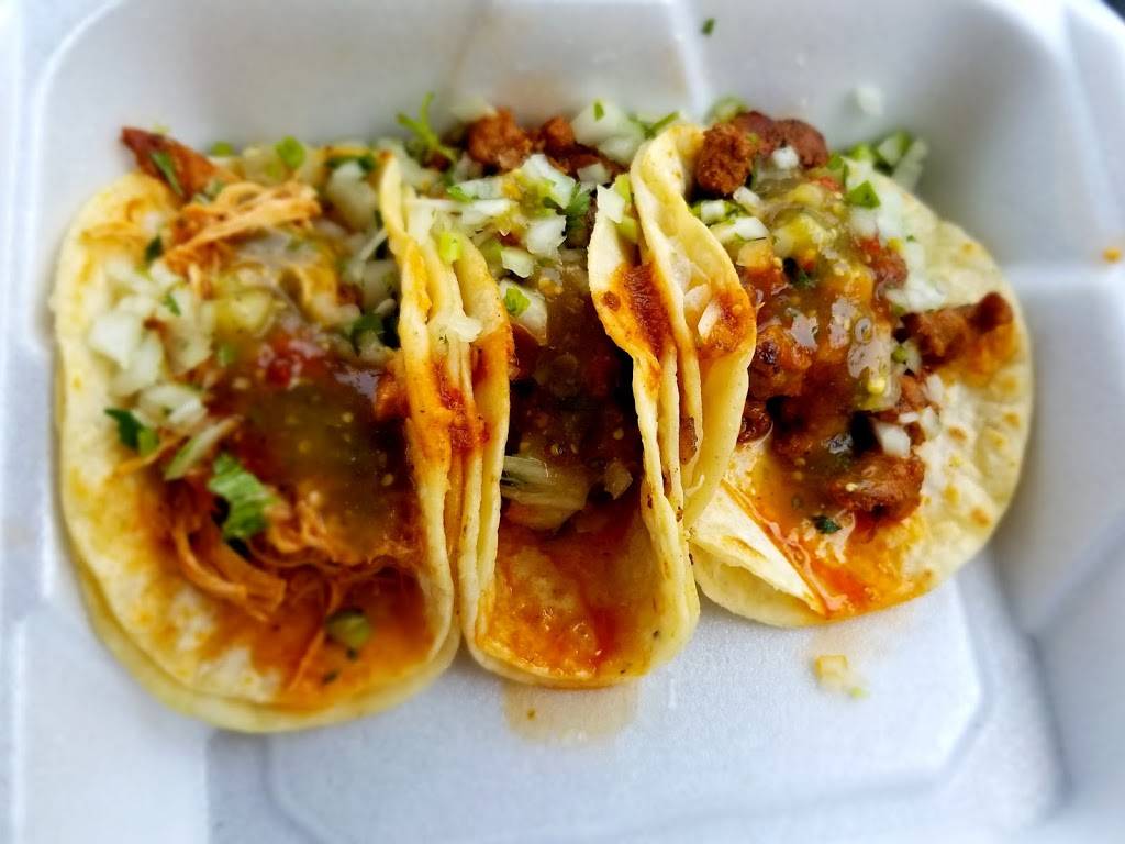 Taqueria La Herradura | restaurant | 2625 N Broadway, Knoxville, TN 37917, USA | 8659511170 OR +1 865-951-1170