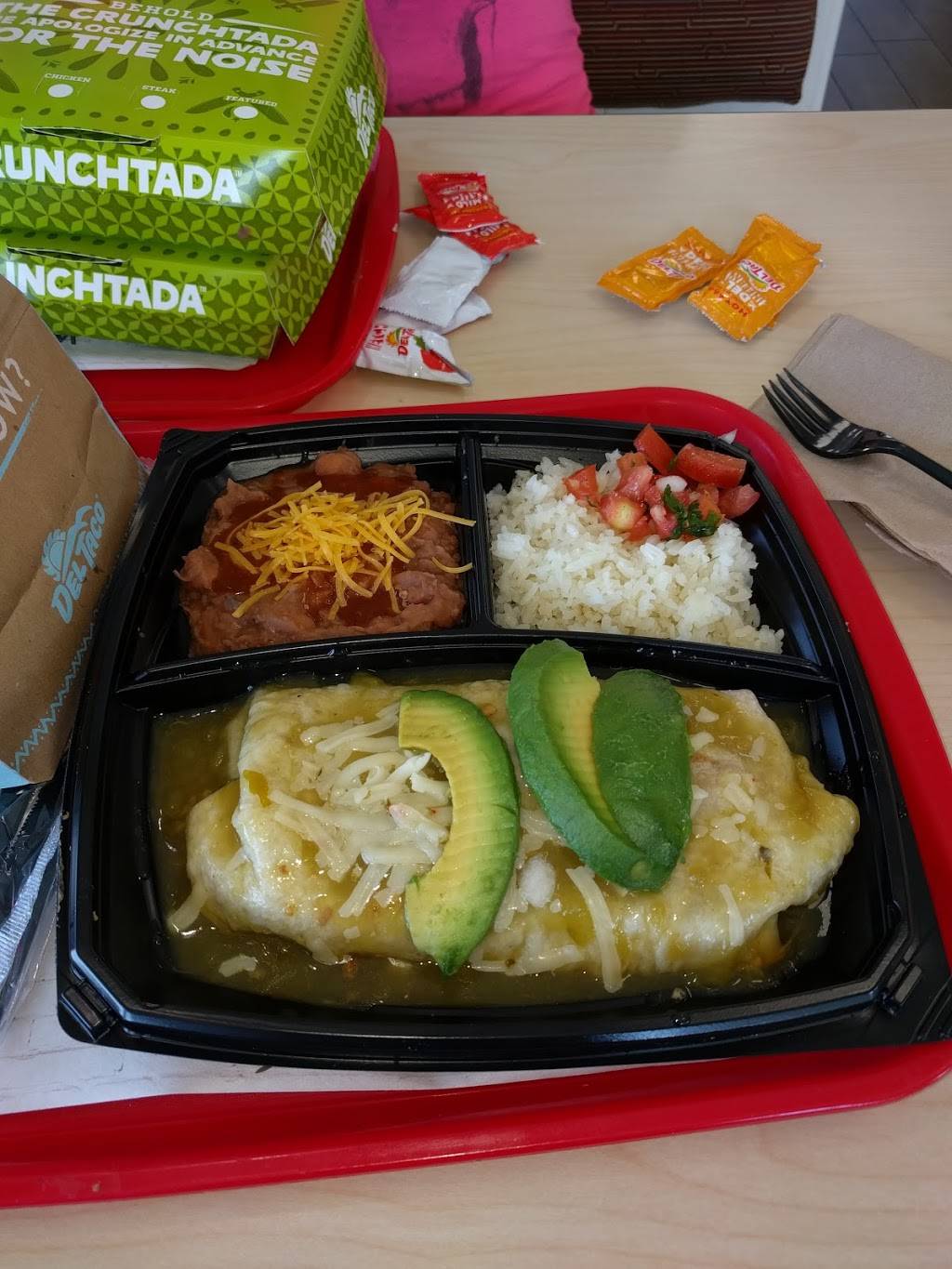 Del Taco | meal takeaway | 1801 W Charleston Blvd, Las Vegas, NV 89102, USA | 7023840264 OR +1 702-384-0264