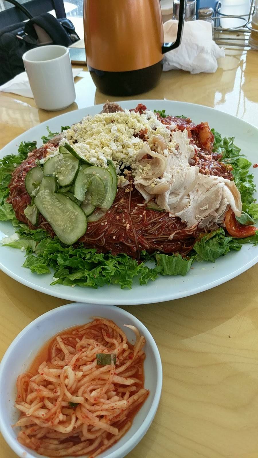 Ham Hung Restaurant | restaurant | 3109 W Olympic Blvd, Los Angeles, CA 90006, USA | 2133811520 OR +1 213-381-1520