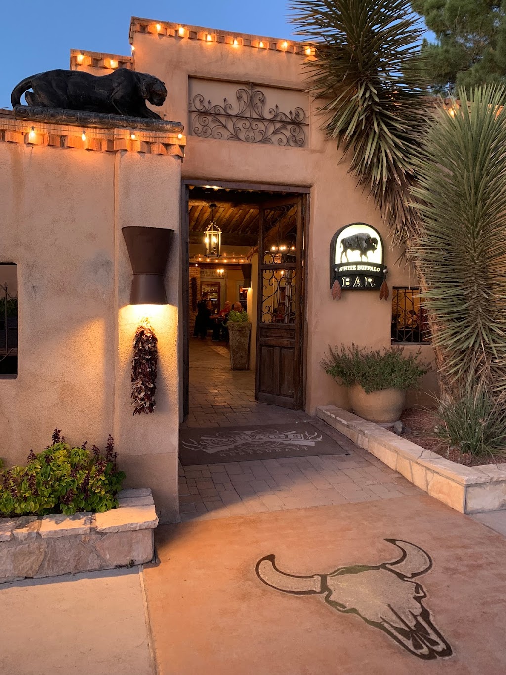 12 Gage Restaurant | restaurant | 102 NW 1st St #90w, Marathon, TX 79842, USA | 4323864205 OR +1 432-386-4205