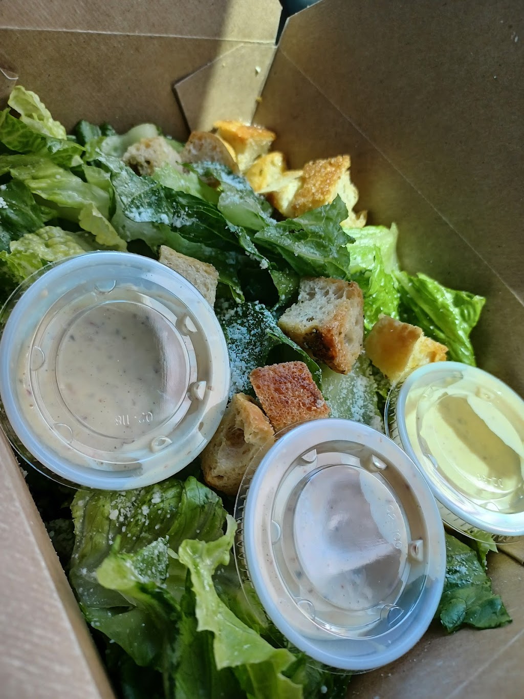 Kinfolk | restaurant | 6 S Ct Square, Brownsville, TN 38012, USA | 7312776716 OR +1 731-277-6716