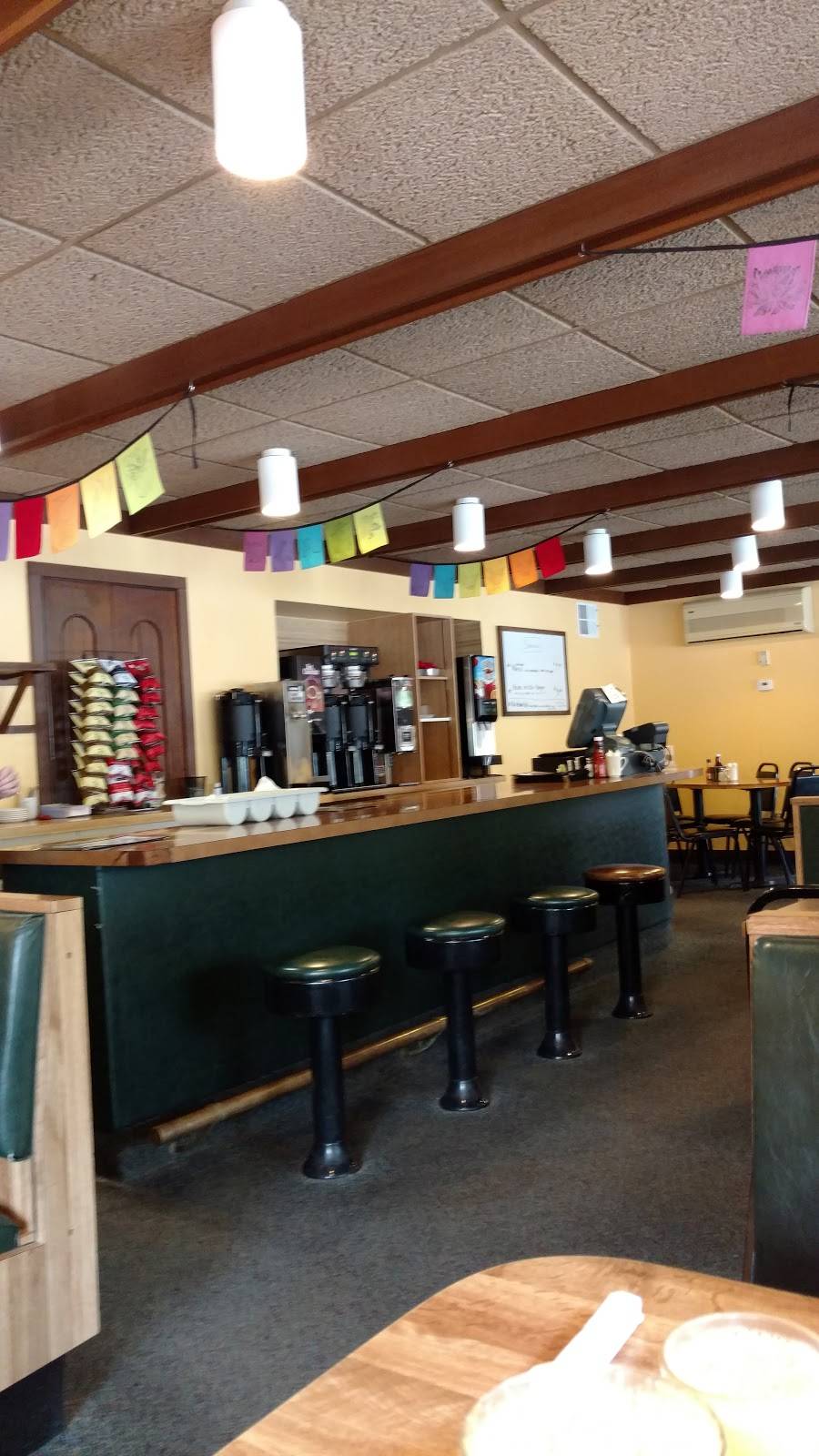 Early Bird Restaurant | restaurant | 101 S Main St, Leland, MI 49654, USA | 2312569656 OR +1 231-256-9656