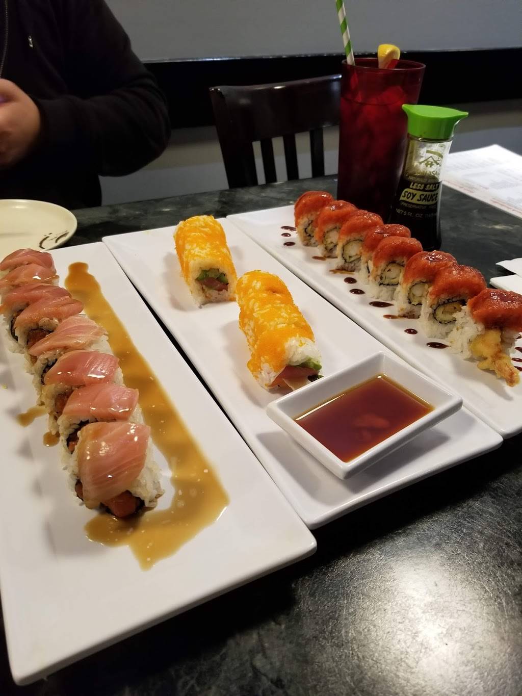 Kyoto Sushi West Hills CA | restaurant | 22906 Vanowen St, West Hills, CA 91307, USA | 8187039132 OR +1 818-703-9132