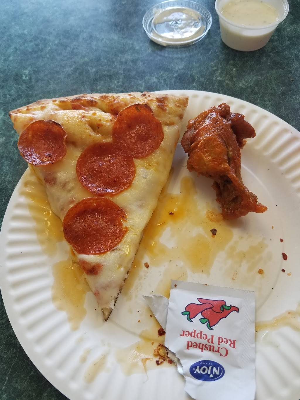 Presto Pizza & Wings | restaurant | 5127 W Indian School Rd #167a, Phoenix, AZ 85031, USA | 6232476368 OR +1 623-247-6368