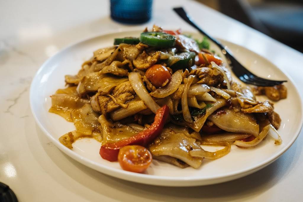 MyHome Thai Bistro | restaurant | 11830 Sunrise Valley Dr SUITE 800, Reston, VA 20191, USA | 7034760000 OR +1 703-476-0000