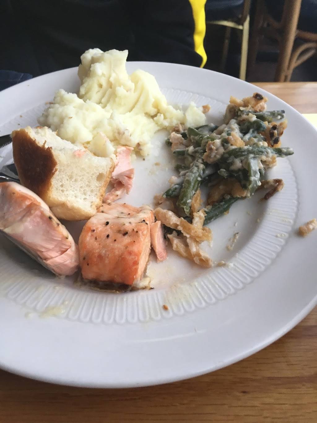 Breakers Pub | restaurant | 10100 Coastal Hwy, Ocean City, MD 21842, USA | 4105247500 OR +1 410-524-7500