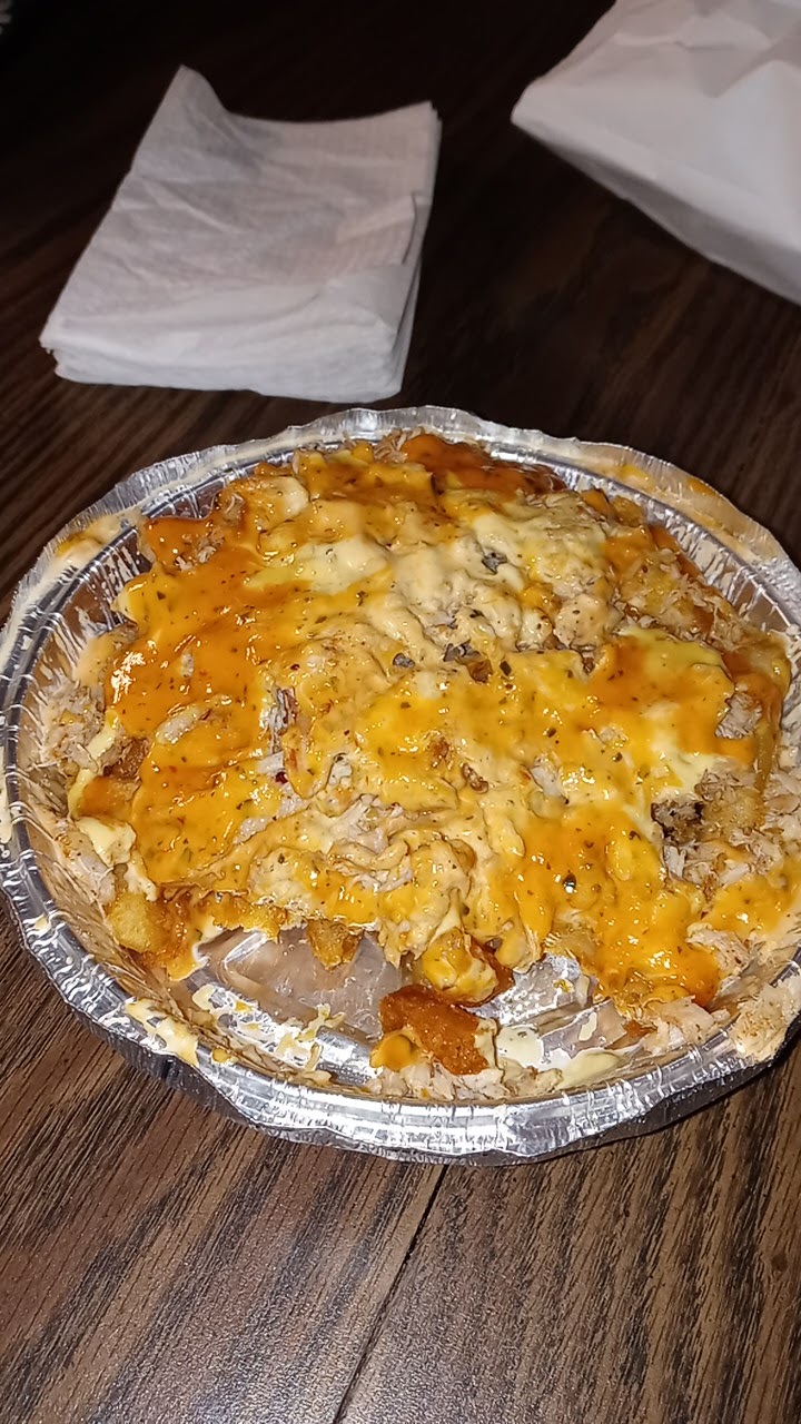 Siddiqs Water Ice Chester | restaurant | 720 W 9th St, Chester, PA 19013, USA | 2154106513 OR +1 215-410-6513