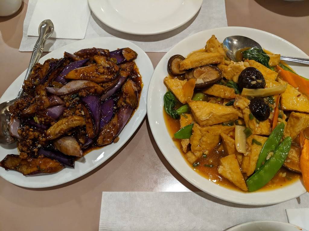 Golden China Restaurant | restaurant | 1046 Walnut Ave, Tustin, CA 92780, USA | 7148380212 OR +1 714-838-0212