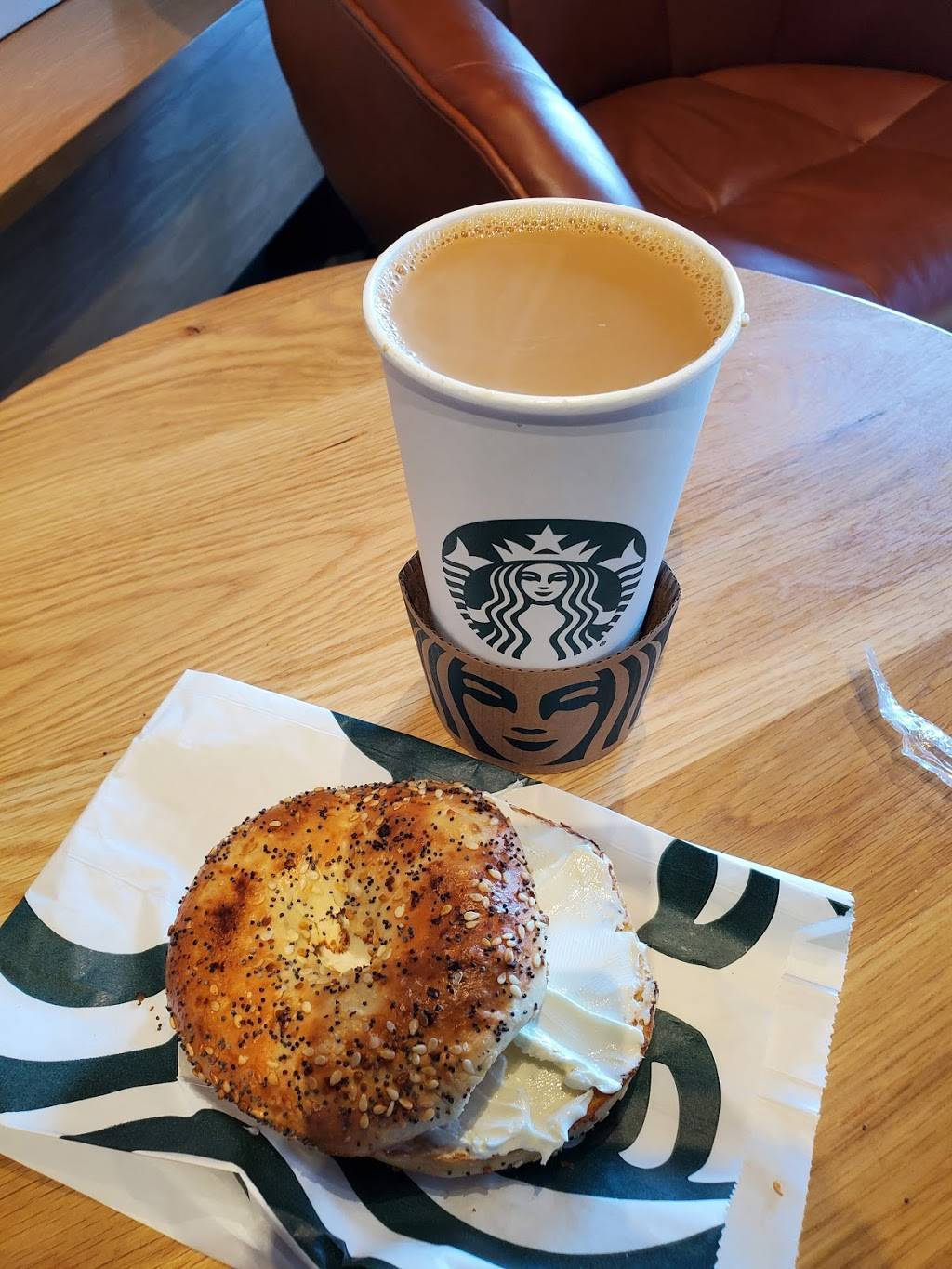 Starbucks | cafe | 2047 Rancho Valley Dr #410, Pomona, CA 91766, USA | 9098020030 OR +1 909-802-0030