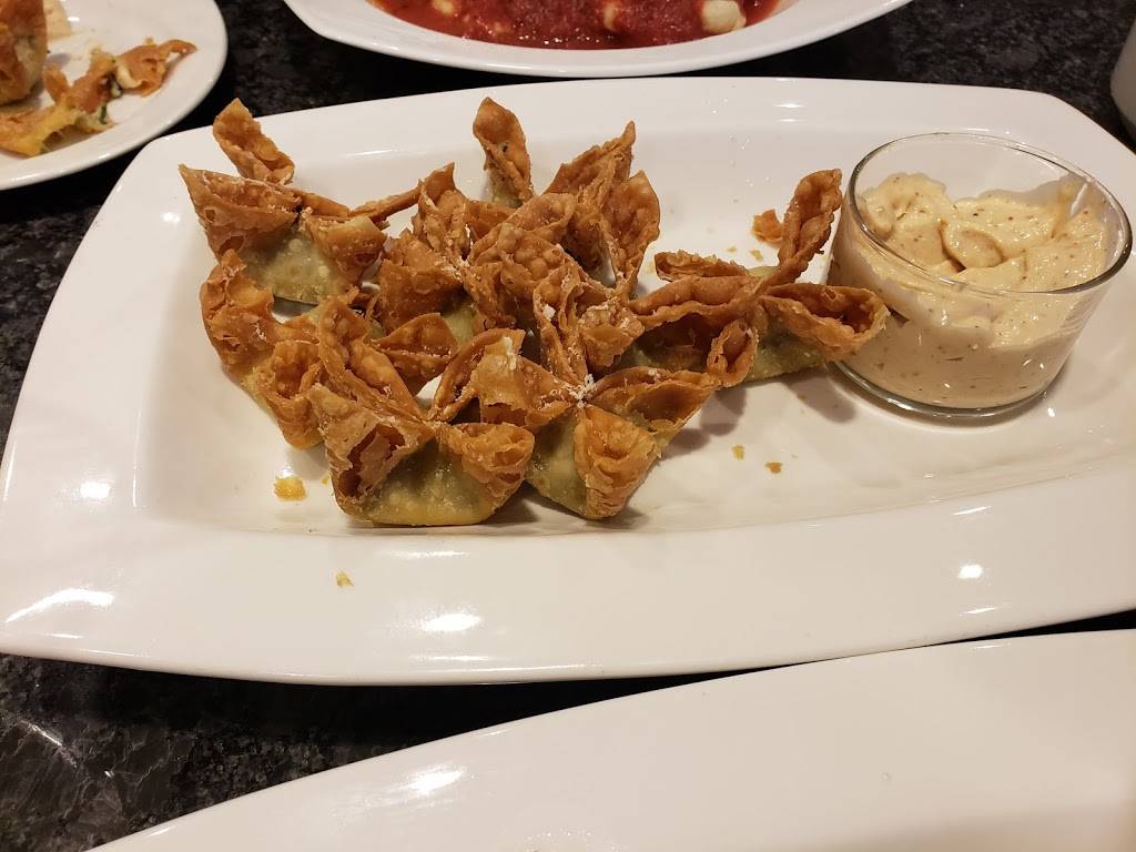 Sammys Cucina | restaurant | 19135 West Rd, Woodhaven, MI 48183, USA | 7346713065 OR +1 734-671-3065