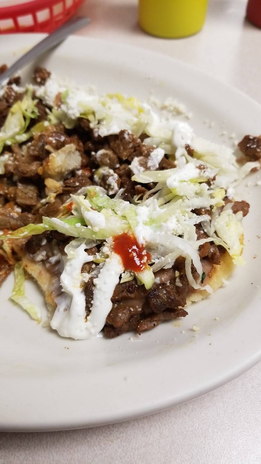 Taqueria J & C | restaurant | 1741 State St, Columbus, IN 47201, USA | 8125528792 OR +1 812-552-8792