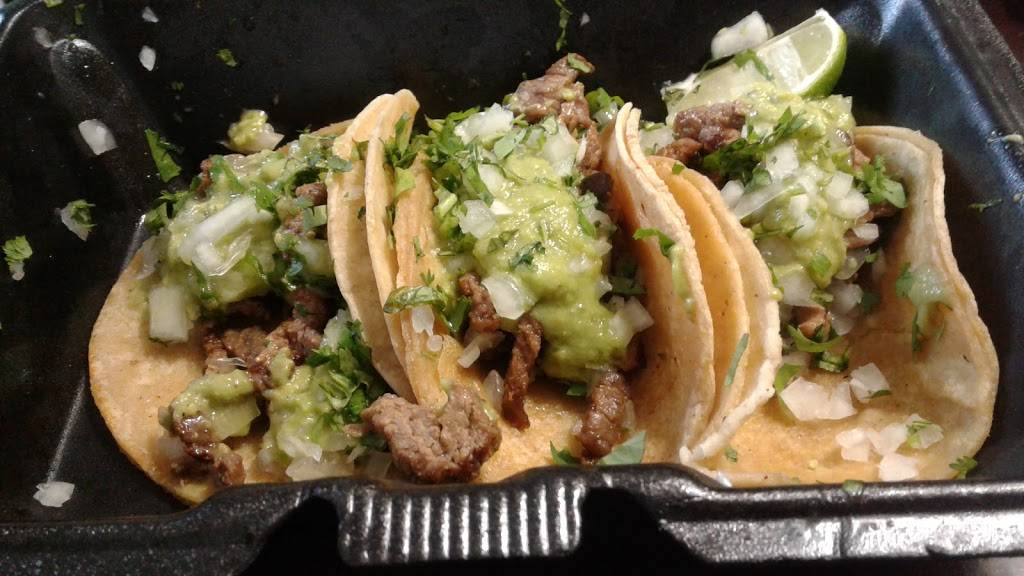 Santanas Mexican Food | restaurant | 411 Broadway, El Cajon, CA 92021, USA | 6194444628 OR +1 619-444-4628