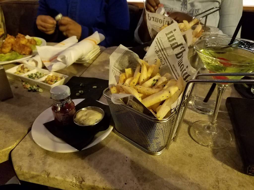 Doyle | restaurant | 1500 New Hampshire Ave NW, Washington, DC 20036, USA | 2024484301 OR +1 202-448-4301