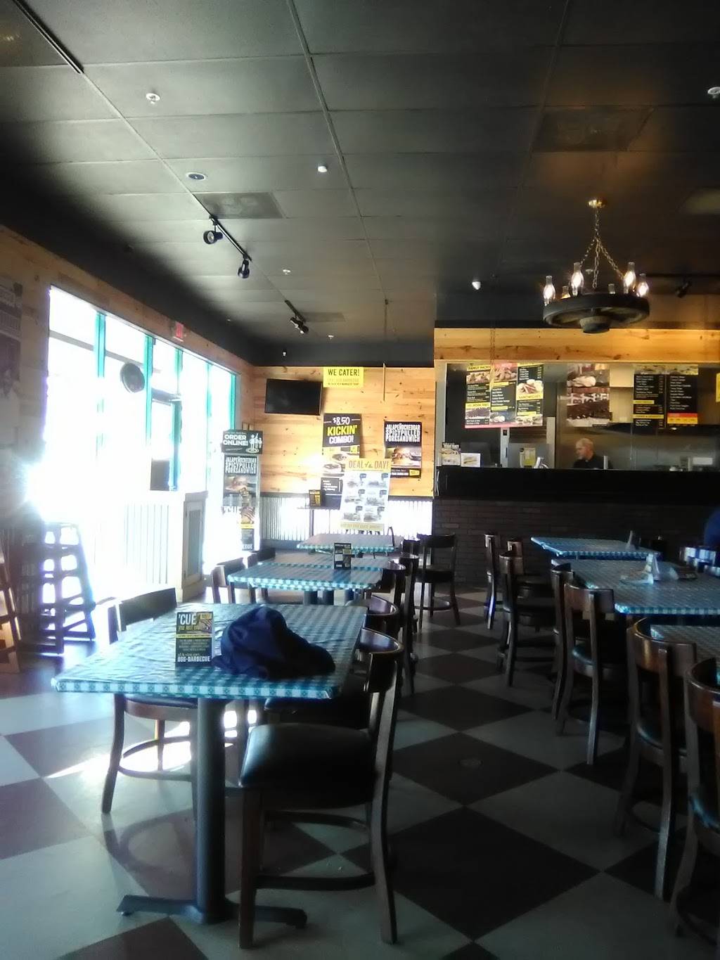 Dickeys Barbecue Pit | restaurant | 1197 Sanguinetti Rd, Sonora, CA 95370, USA | 2096773263 OR +1 209-677-3263