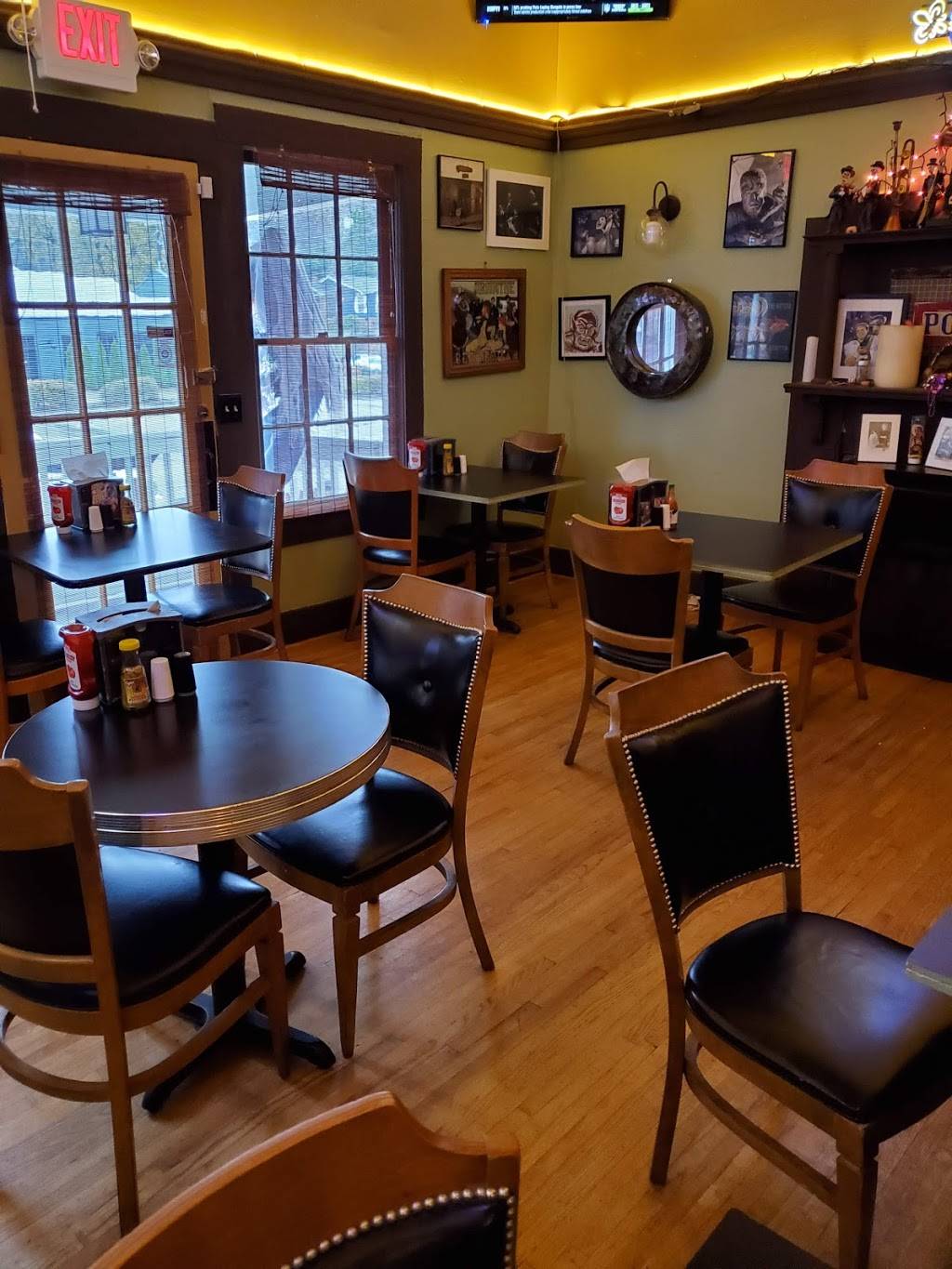 The Rougaroux | restaurant | 817 39th St S, Birmingham, AL 35222, USA | 2055186677 OR +1 205-518-6677