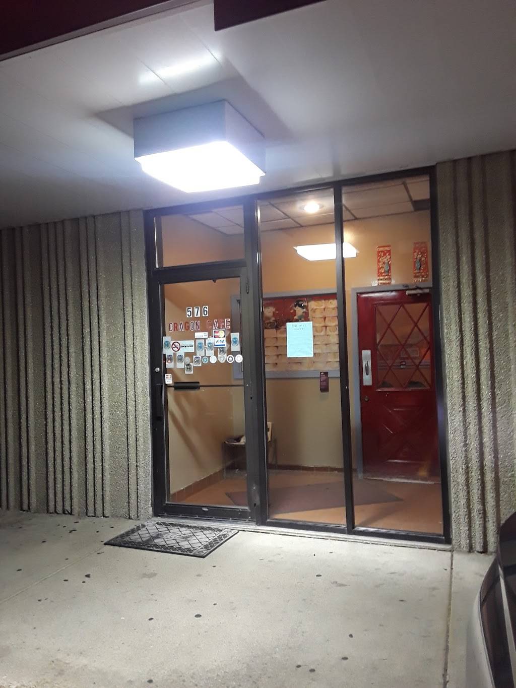 New Dragon Cafe Inc | restaurant | 576 Marschall Rd, Shakopee, MN 55379, USA | 9524459615 OR +1 952-445-9615