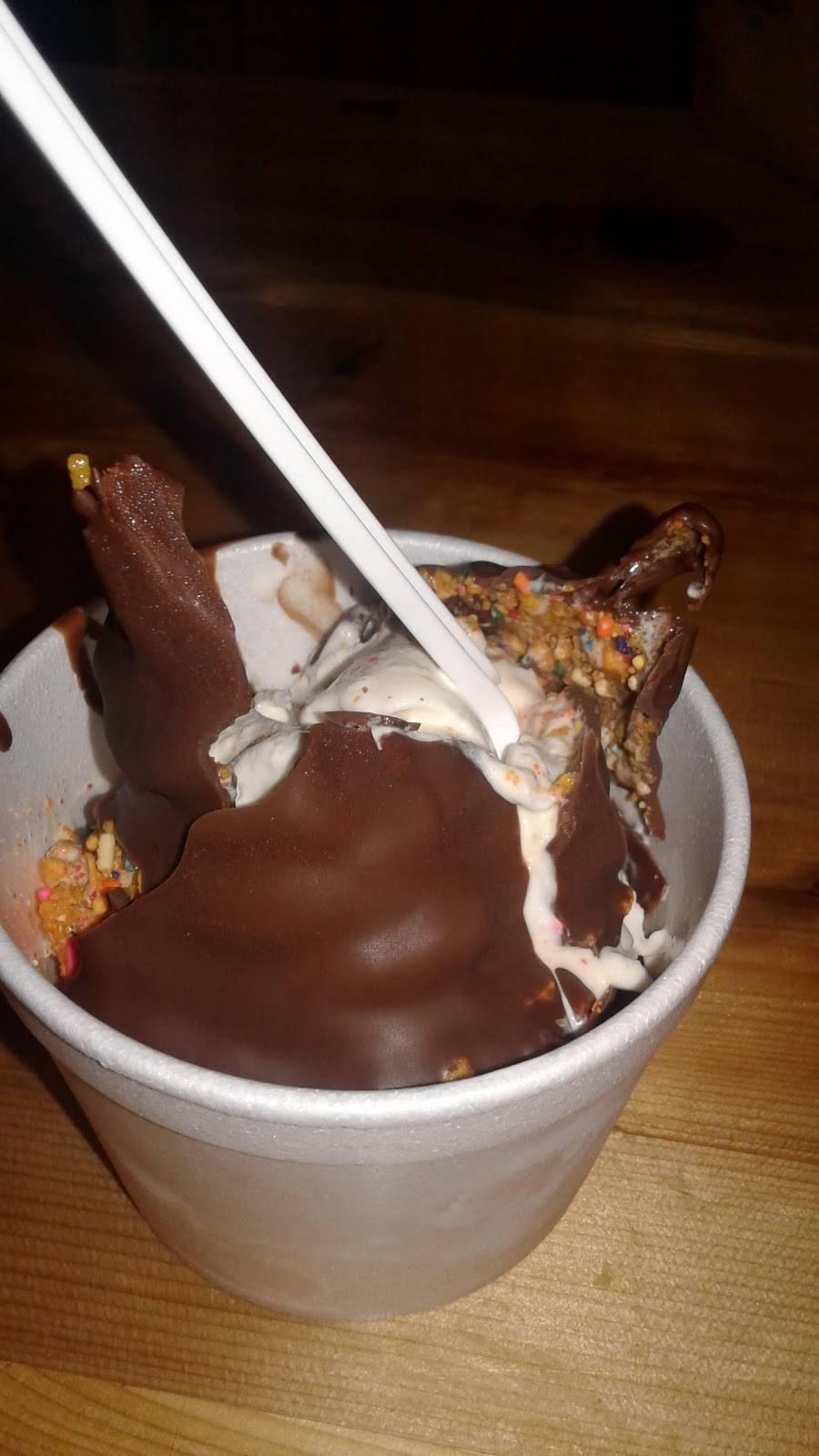 Sazs Pub and Pizza | restaurant | S720 US-41, Stephenson, MI 49887, USA | 9067534333 OR +1 906-753-4333