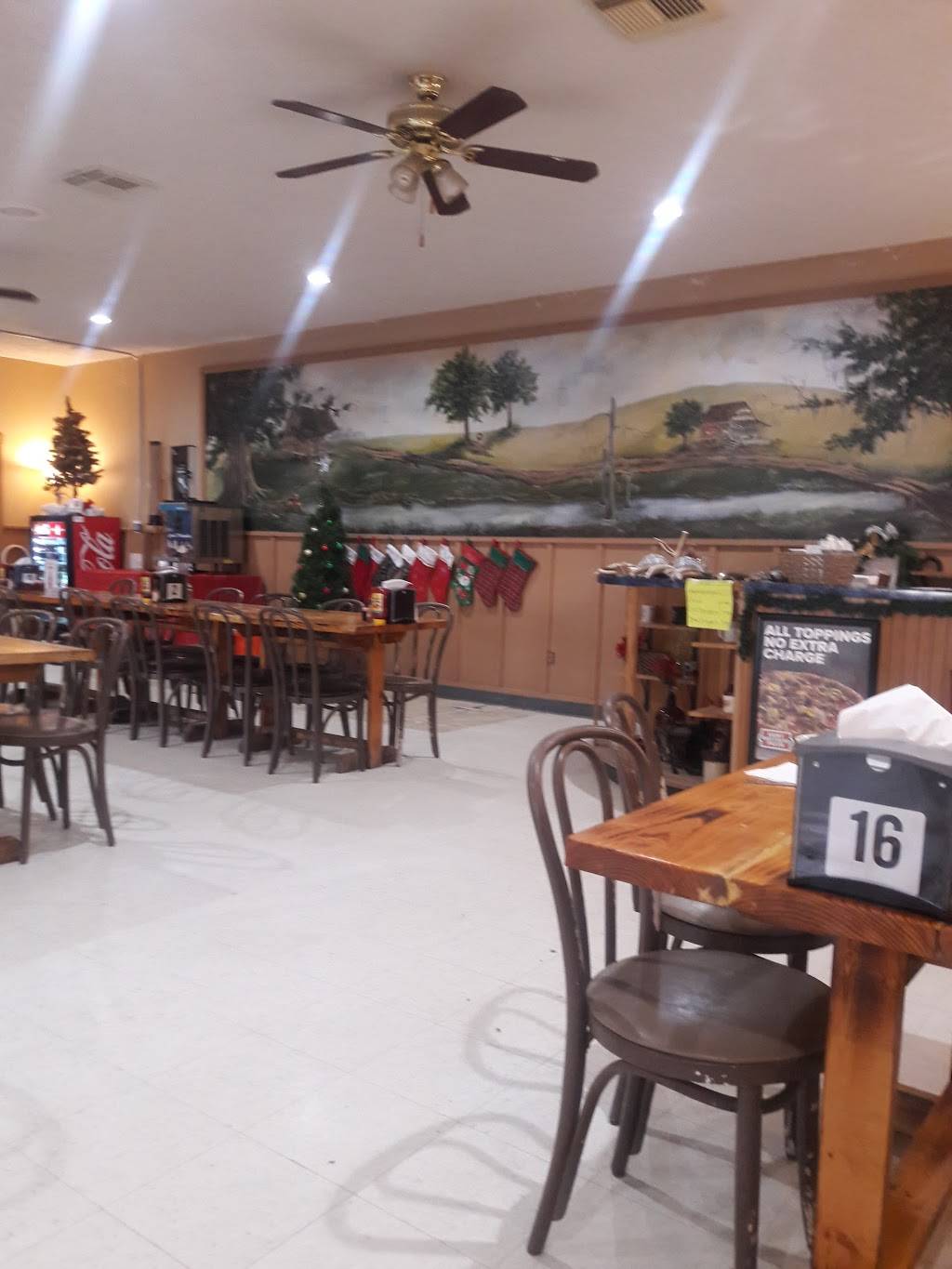 Diamond S Diner | restaurant | 190 US-90, China, TX 77613, USA | 4097523030 OR +1 409-752-3030