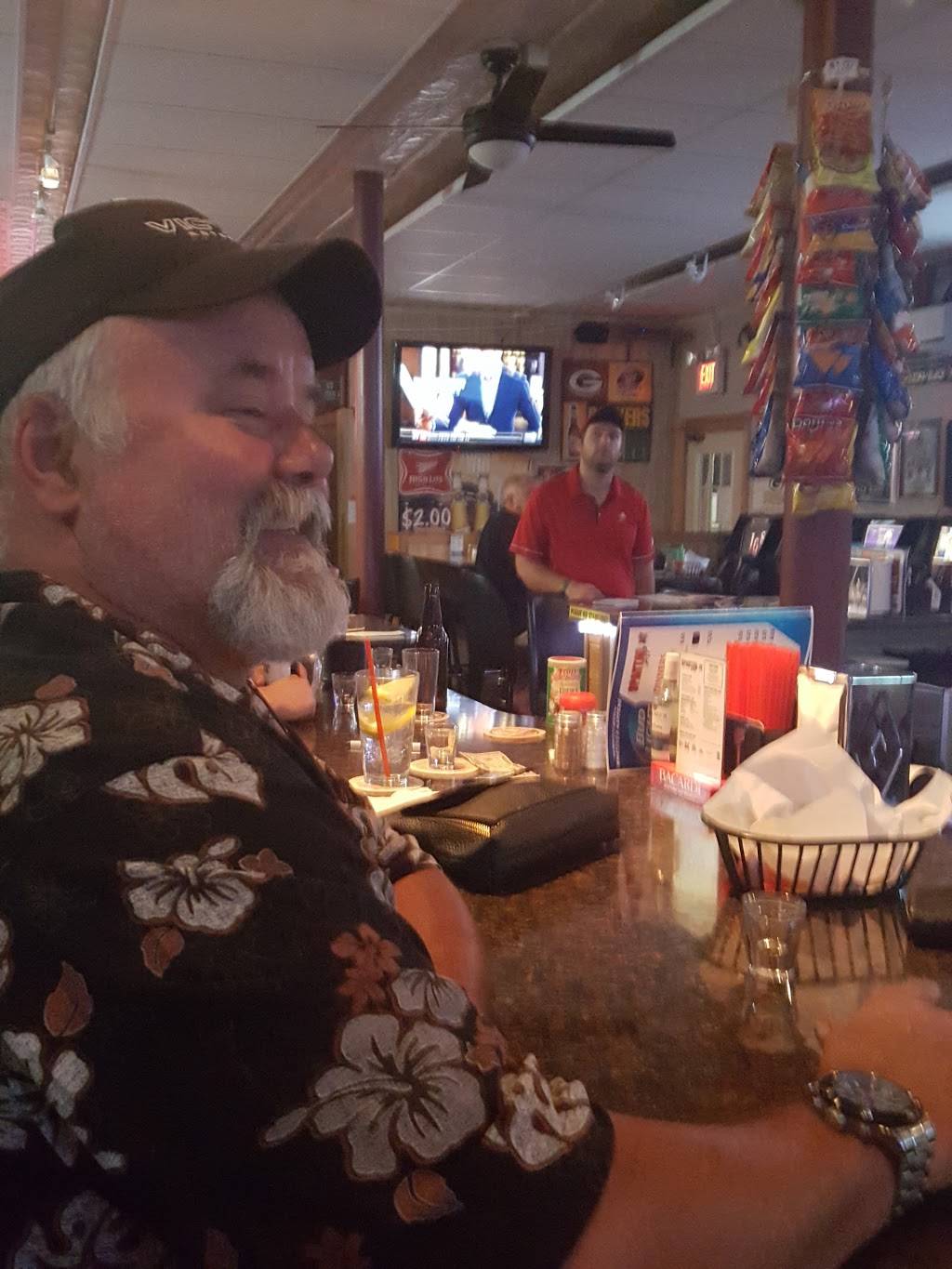 Spartan Pizza | restaurant | 5813 Main St, McFarland, WI 53558, USA | 6088388511 OR +1 608-838-8511