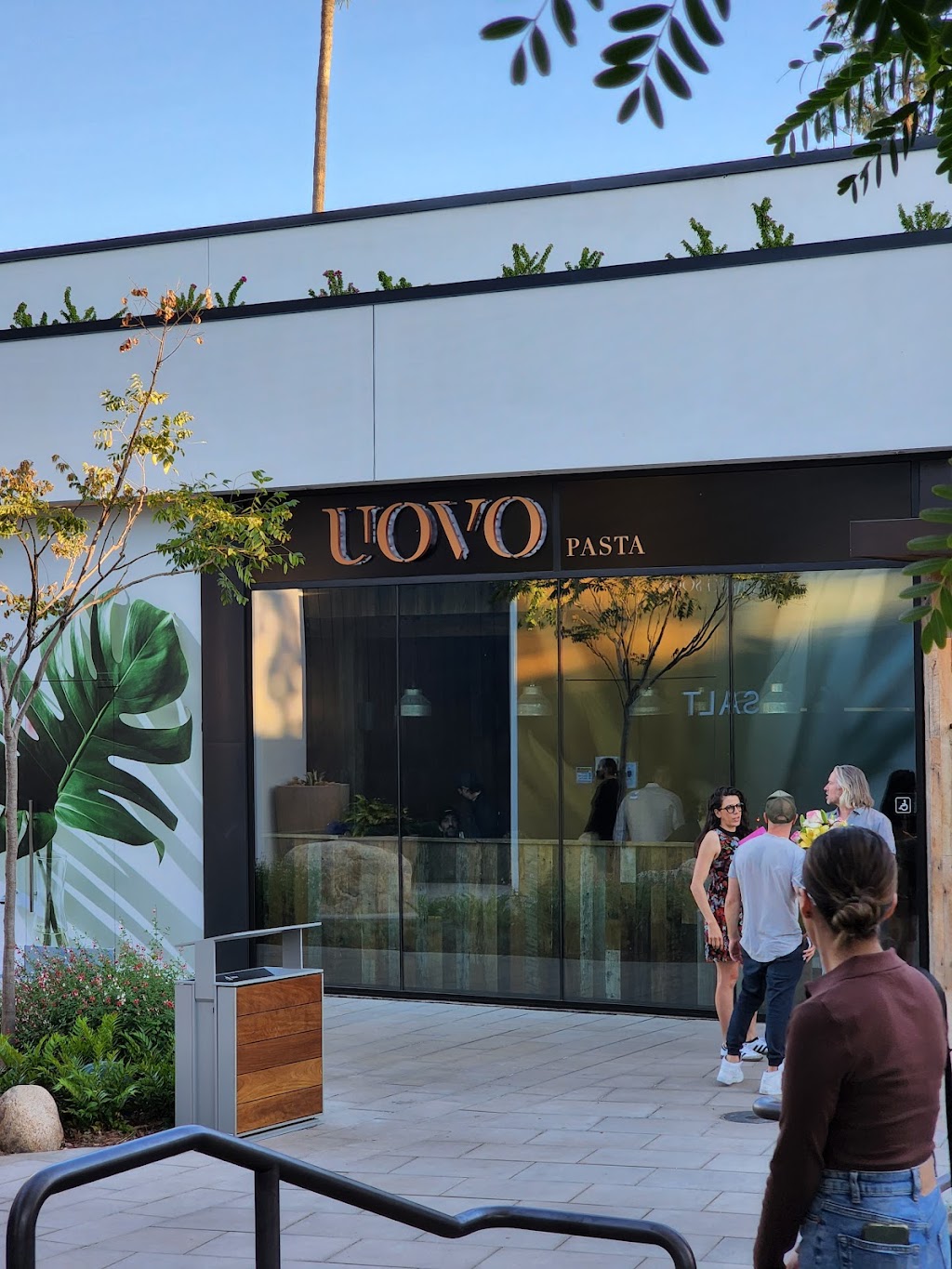 Uovo | Studio City | restaurant | 12833 Ventura Blvd Unit 157, Studio City, CA 91604, USA | 7472422698 OR +1 747-242-2698