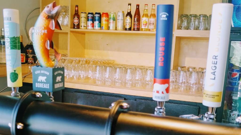 Le 4 | restaurant | 5136 Boulevard Chauveau O, Québec, QC G2E 1A2, Canada | 4188723700 OR +1 418-872-3700