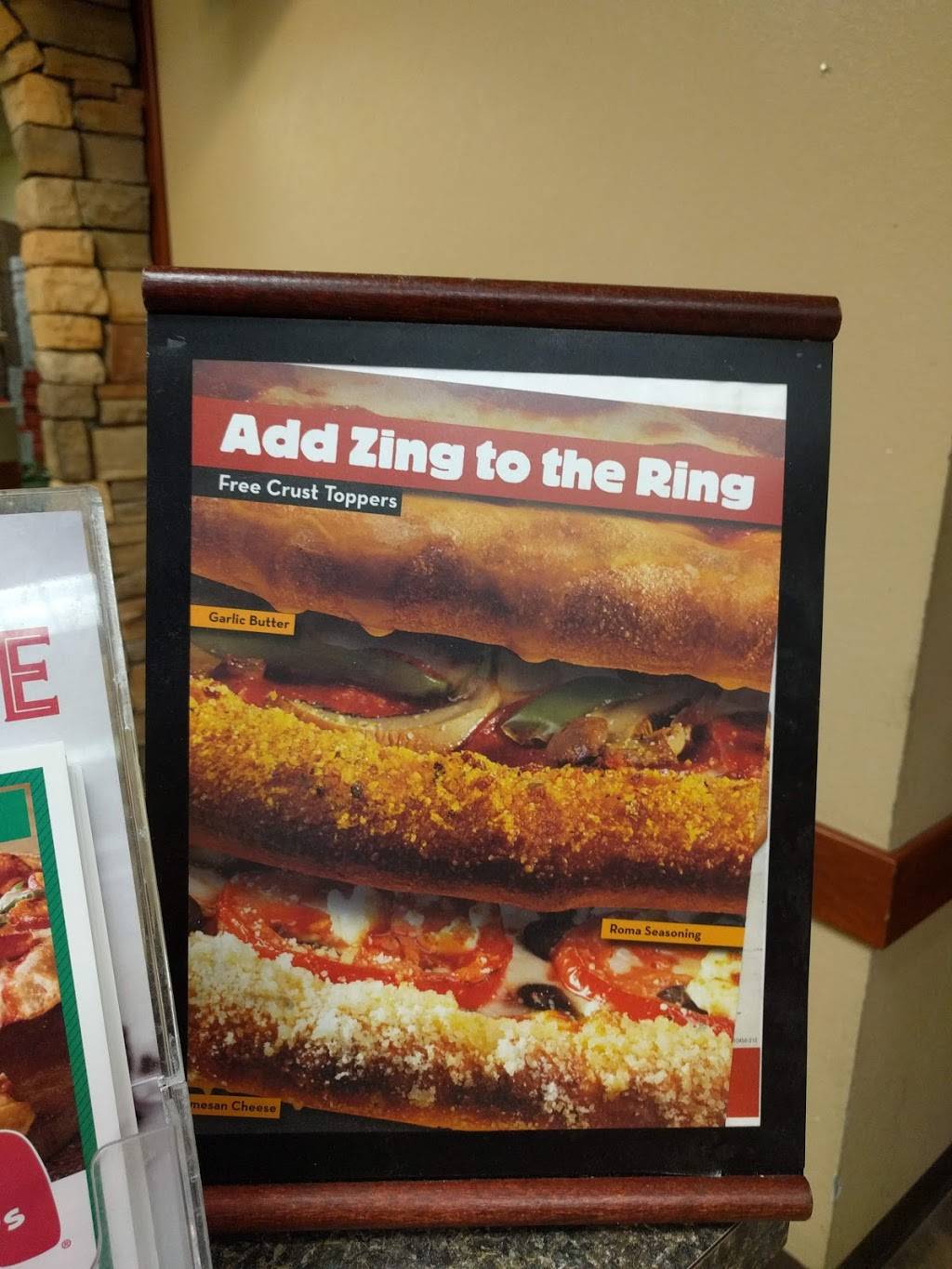 Marcos Pizza | meal delivery | 24335 Chagrin Blvd, Beachwood, OH 44122, USA | 2168314000 OR +1 216-831-4000