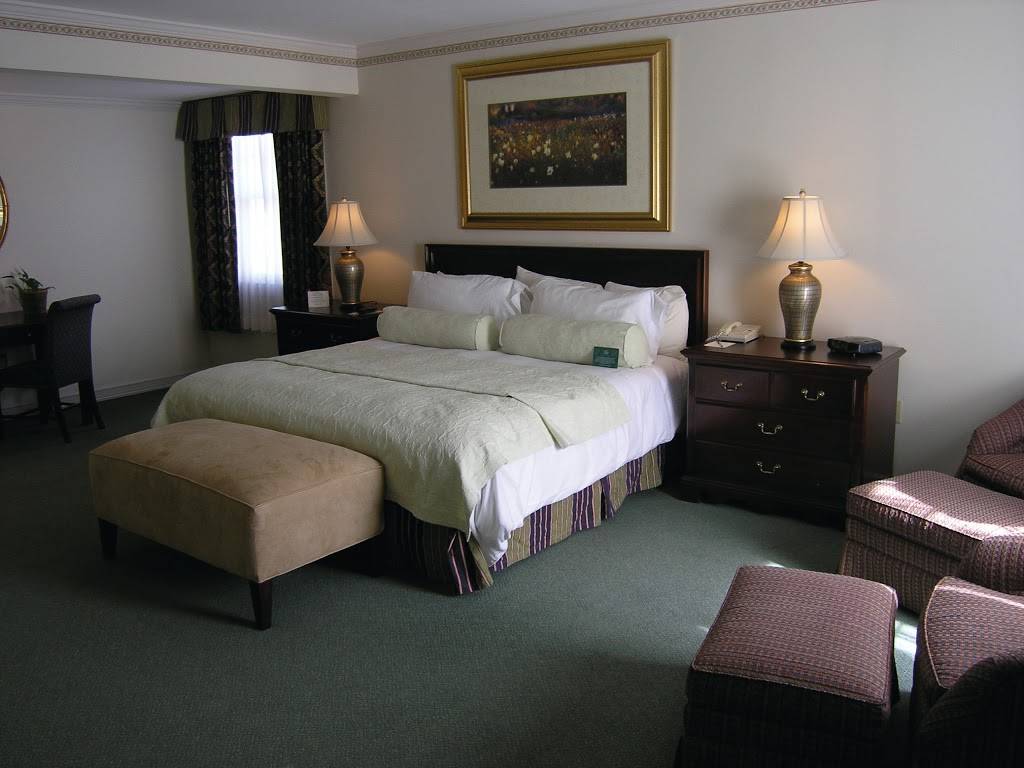 Cranwell Resort | restaurant | 55 Lee Rd, Lenox, MA 01240, USA | 4136371364 OR +1 413-637-1364