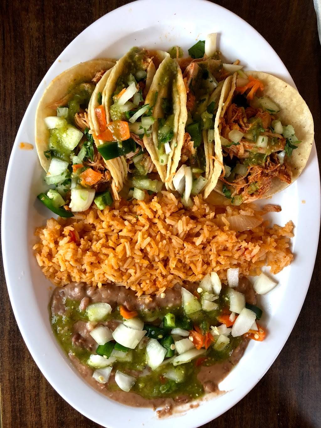 Antojitos Mexicanos Taqueria | restaurant | 11516 NE Sandy Blvd, Portland, OR 97220, USA | 5032544555 OR +1 503-254-4555