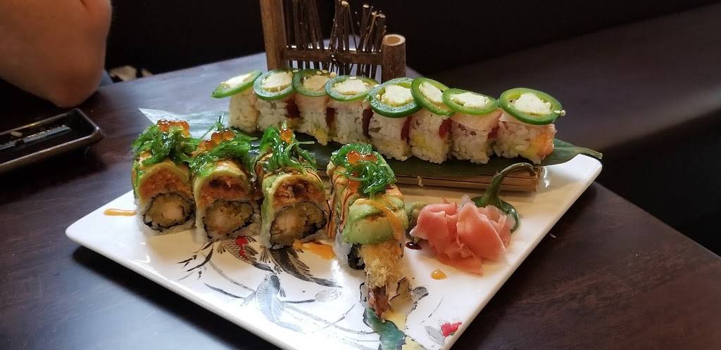 Umi Sushi | restaurant | 2066 Central Dr E, Green Bay, WI 54311, USA | 9208579031 OR +1 920-857-9031