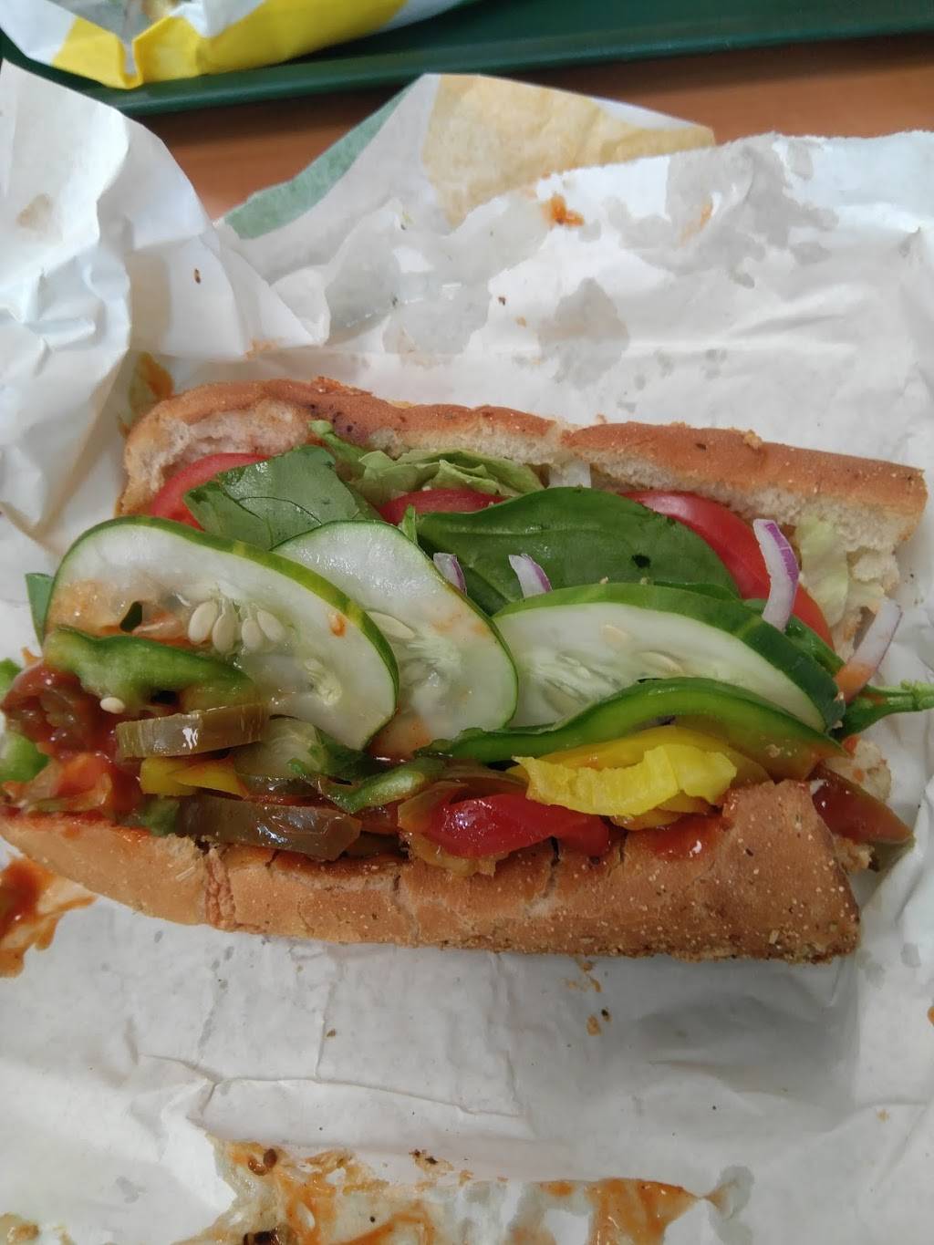 Subway Restaurants | restaurant | 864 River Rd, New Milford, NJ 07646, USA | 2014838045 OR +1 201-483-8045