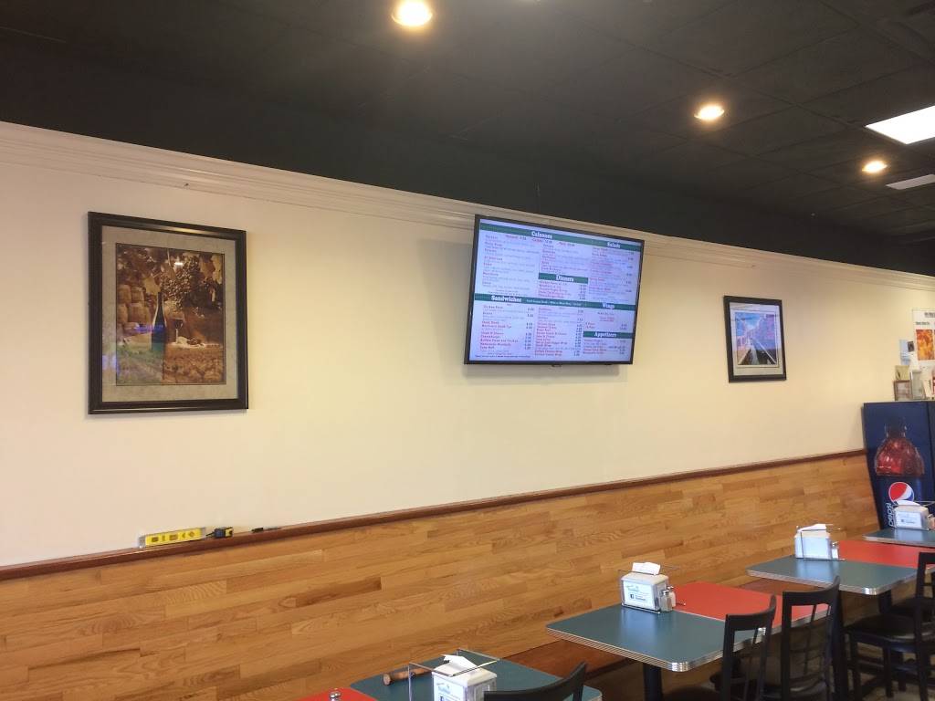 Freedas Pizza & Calzone | restaurant | Parelli Optical, 38 Enon St R, Beverly, MA 01915, USA | 9789690999 OR +1 978-969-0999