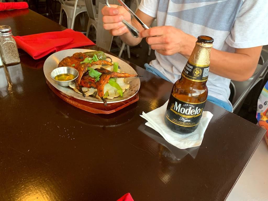 Ayaleros Tex Mex Cuisine | restaurant | 6987 Collins Ave, Miami Beach, FL 33141, USA | 3054564446 OR +1 305-456-4446