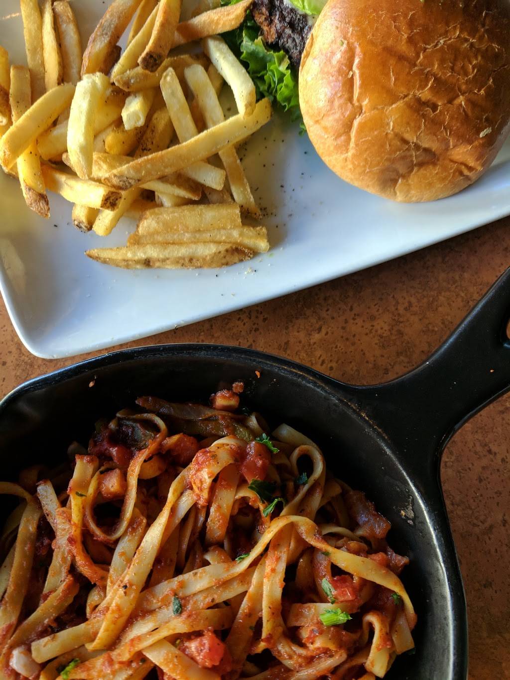 TGI Fridays | restaurant | 3535 US-1 #275, Princeton, NJ 08540, USA | 6095200378 OR +1 609-520-0378