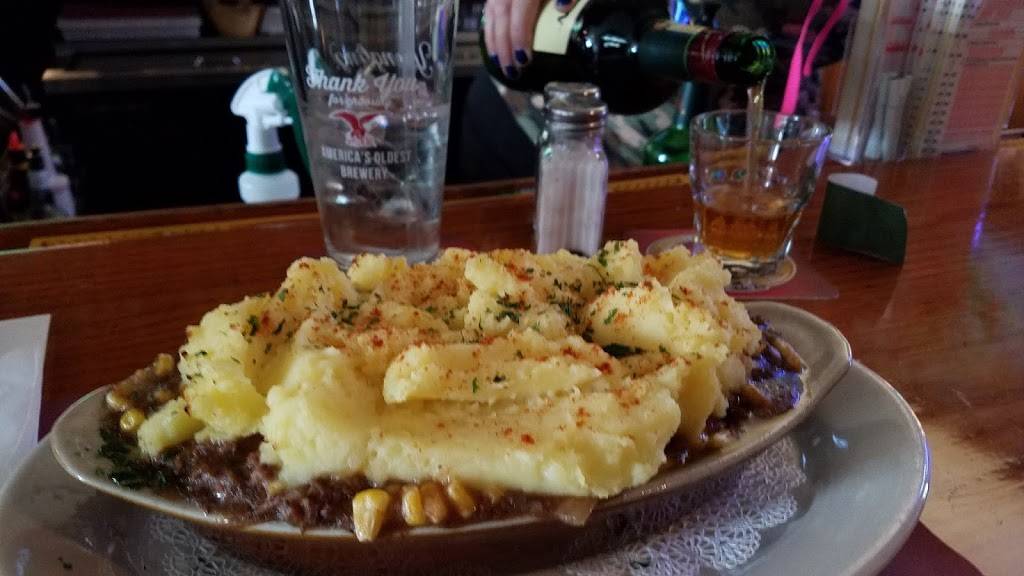 Turtle Tavern | restaurant | 72 Main St, Milford, MA 01757, USA | 5084781097 OR +1 508-478-1097