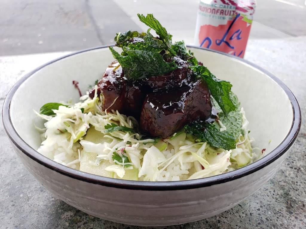 Lou’s Takeaway | restaurant | 621A Del Ganado Rd, San Rafael, CA 94903, USA | 4152267994 OR +1 415-226-7994