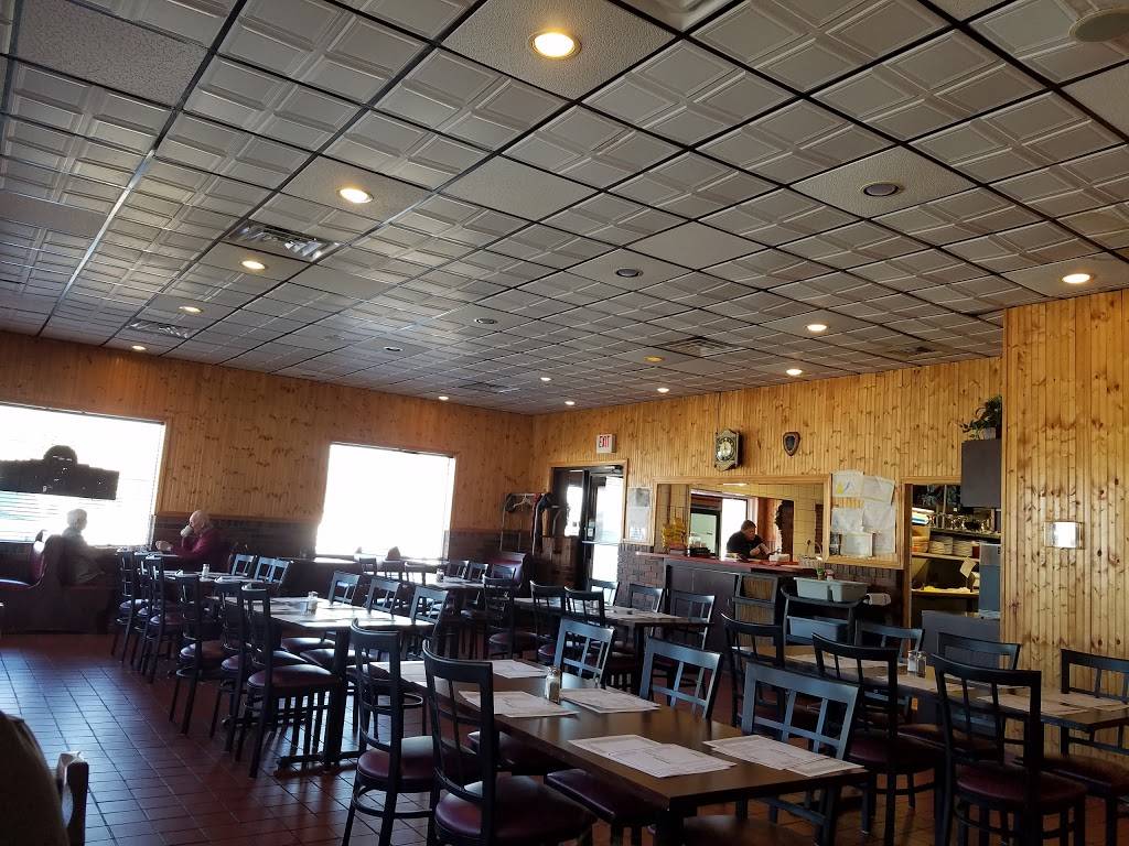 Central Pizza | restaurant | 96 Mill St, Berlin, CT 06037, USA | 8608280133 OR +1 860-828-0133