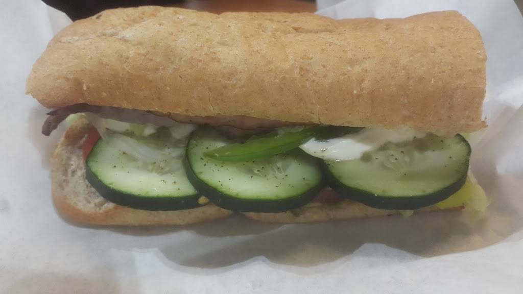 Subway | restaurant | 5430 W Cypress Ave, Visalia, CA 93277, USA | 5597131202 OR +1 559-713-1202