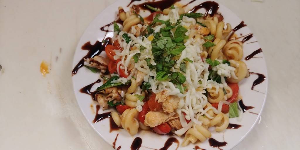 Olivas Bar & Restaurant | restaurant | 327 Union St, Mishawaka, IN 46544, USA | 5742042488 OR +1 574-204-2488