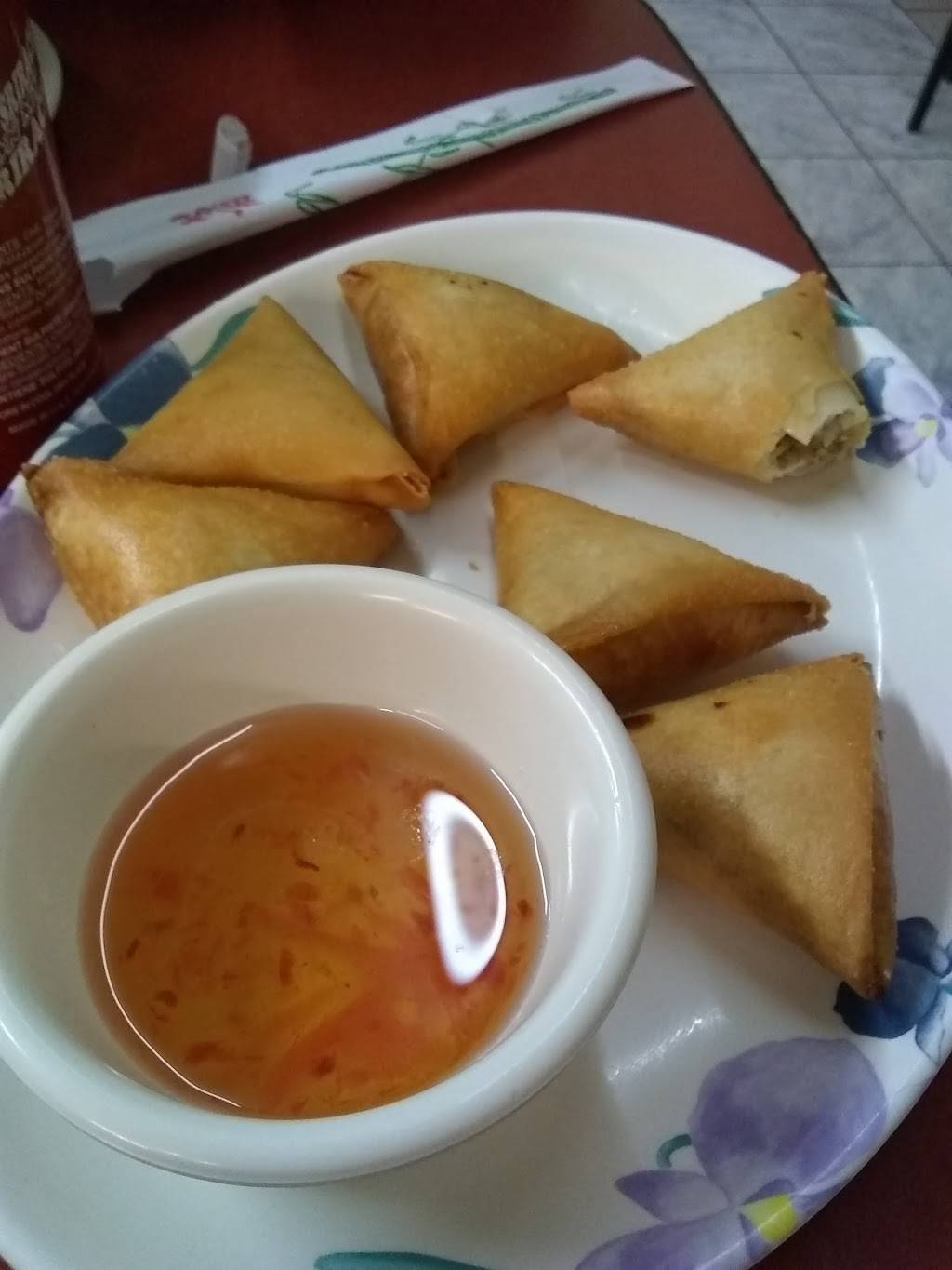 Lan Xang Kitchen | restaurant | 411 H St, Modesto, CA 95351, USA | 2095890712 OR +1 209-589-0712