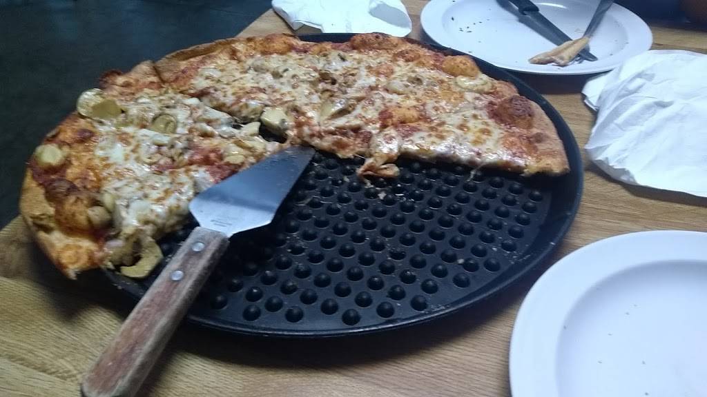 Franks House Of Pizza | restaurant | 1565, 610 N Woods Dr, Fountain Inn, SC 29644, USA | 8644092334 OR +1 864-409-2334